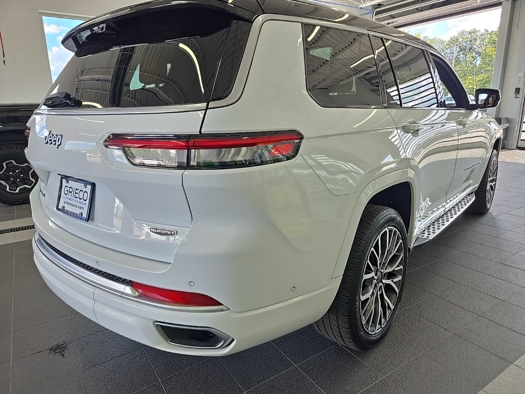 2021 Jeep Grand Cherokee L Summit photo 9
