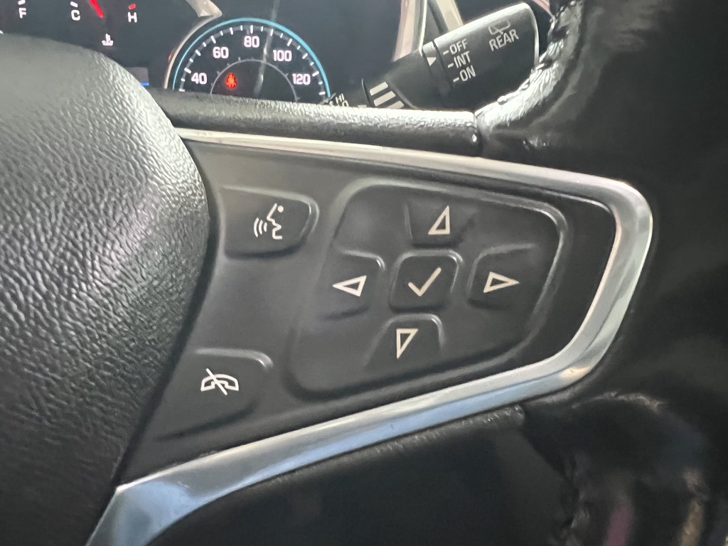 2019 Chevrolet Equinox LT photo 18