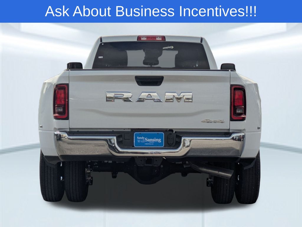 2026 Ram 3500 Tradesman photo 4