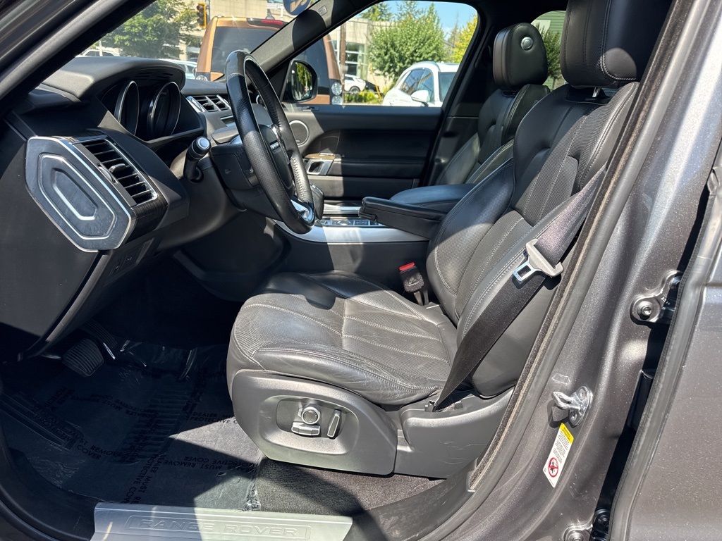 2016 Land Rover Range Rover Sport SuperCharged HSE photo 20