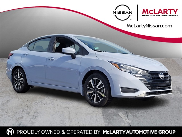 2025 Nissan Versa SV's photo
