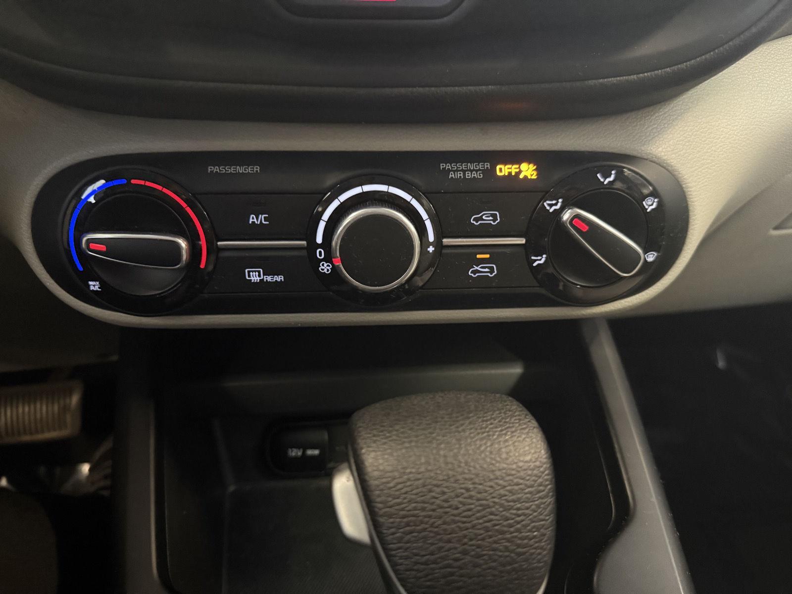 2023 Kia Soul LX photo 34
