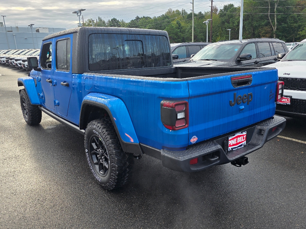 2025 Jeep Gladiator Sport photo 7