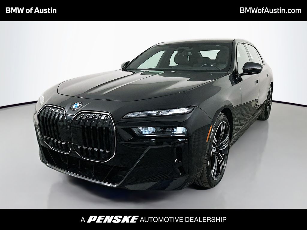 2025 BMW 7 Series 740i's photo