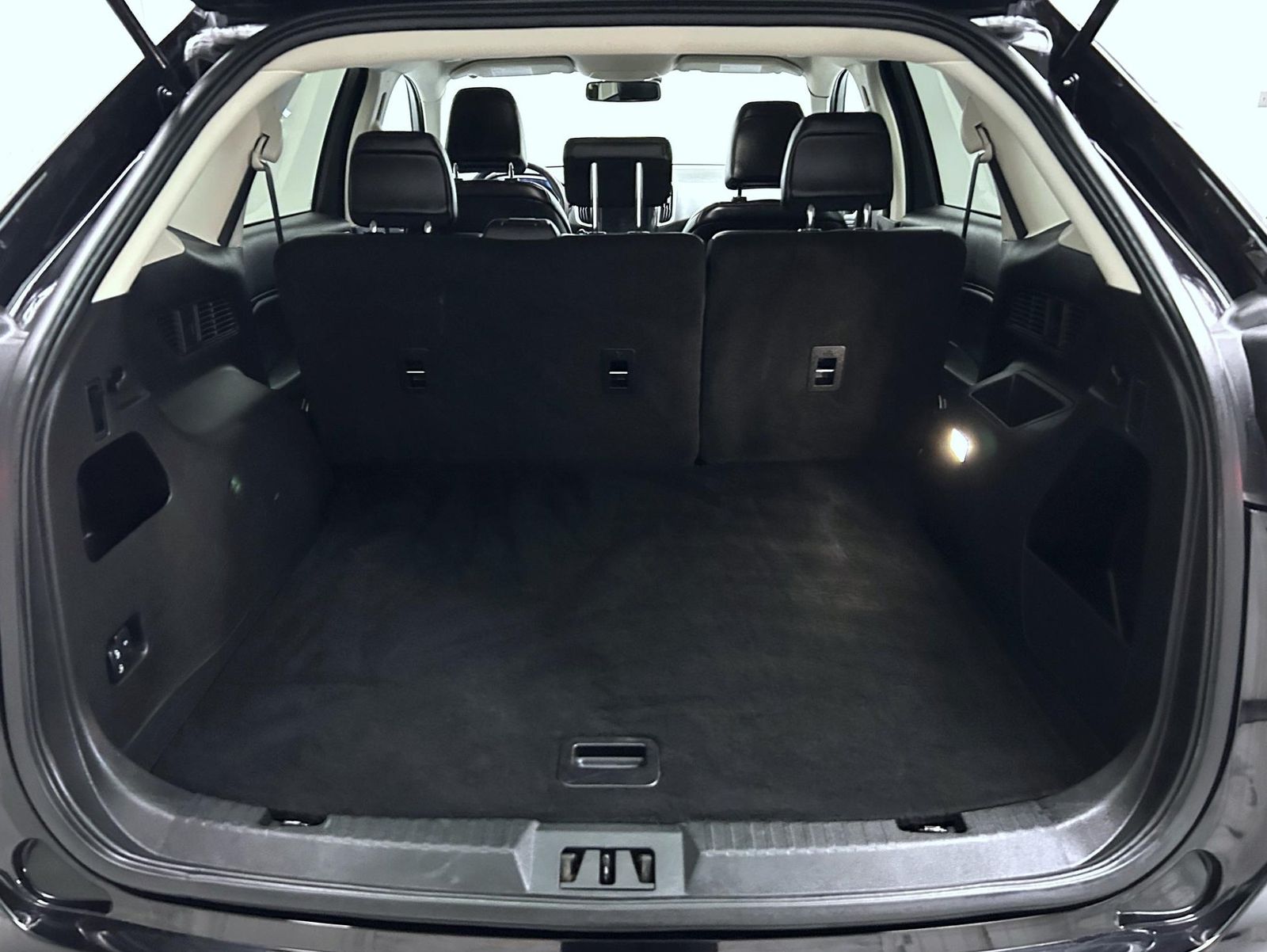 2024 Ford Edge SEL photo 21