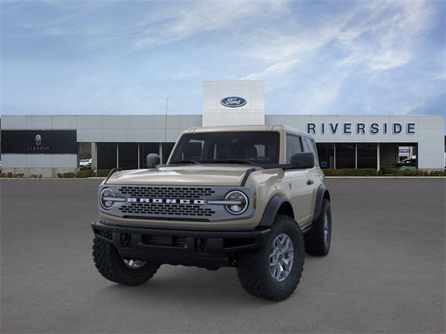 2025 Ford Bronco Badlands photo 2
