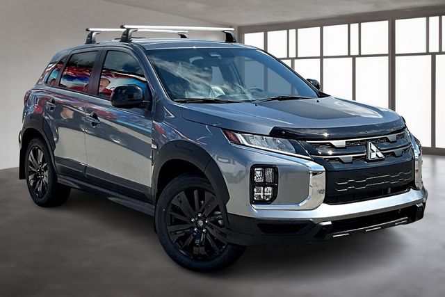 2025 Mitsubishi Outlander Sport S photo 2