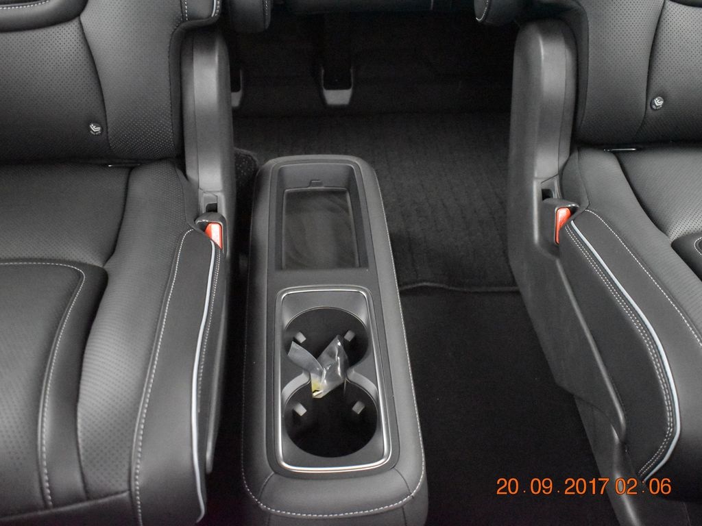 2025 Infiniti QX80 Sensory photo 21