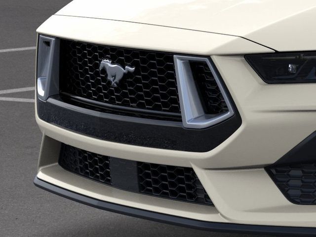 2025 FORD MUSTANG - Image 39