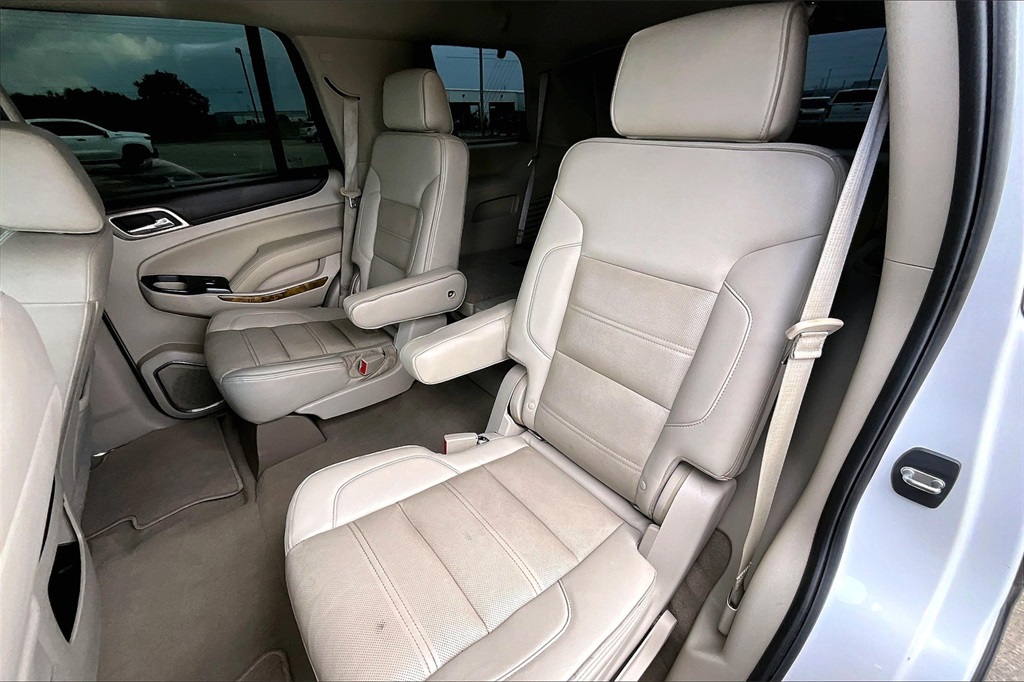 2017 Gmc Yukon Denali photo 19