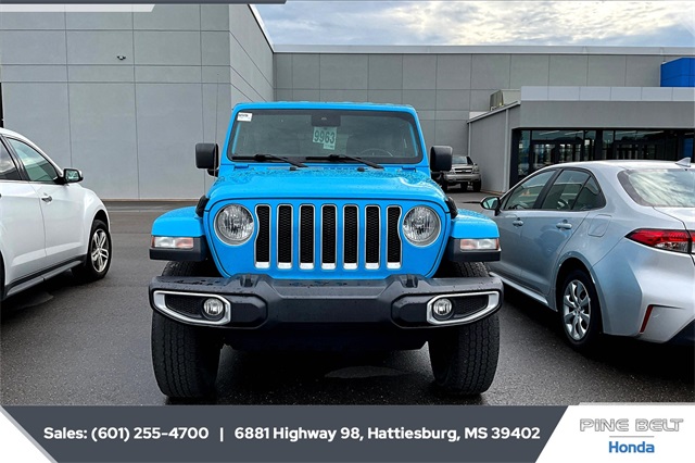 2021 Jeep Wrangler Unlimited Sahara photo 3