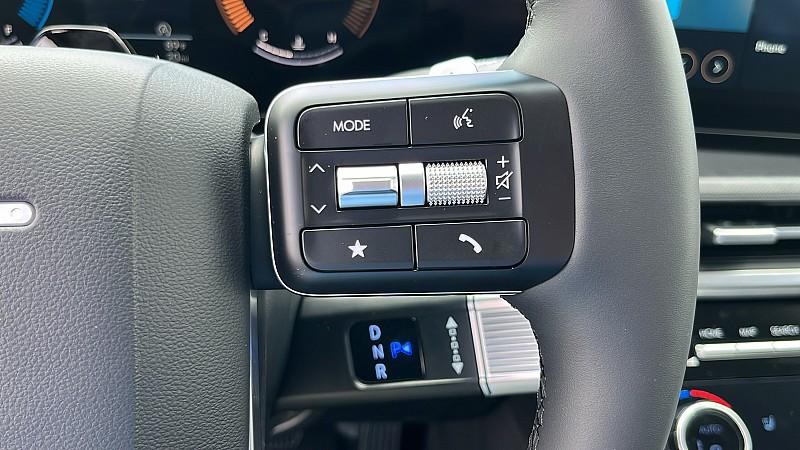 2026 Hyundai Santa Fe SEL photo 41