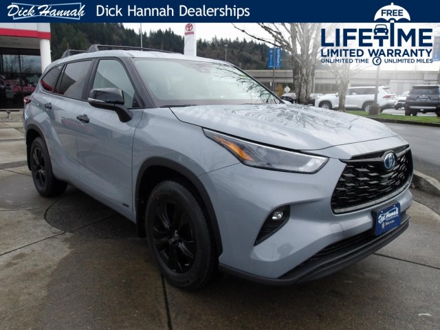 New 2024 Toyota Highlander Hybrid Hybrid LE Nightshade 4D Sport Utility ...