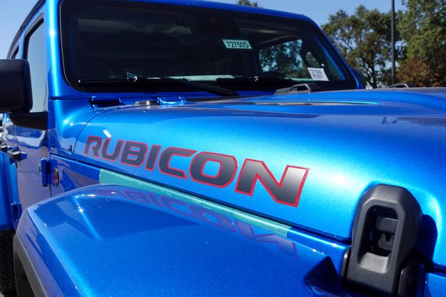2025 Jeep Wrangler Rubicon photo 4