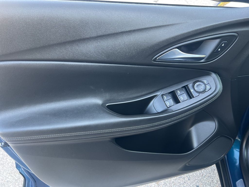 2021 Buick Encore GX Preferred photo 5