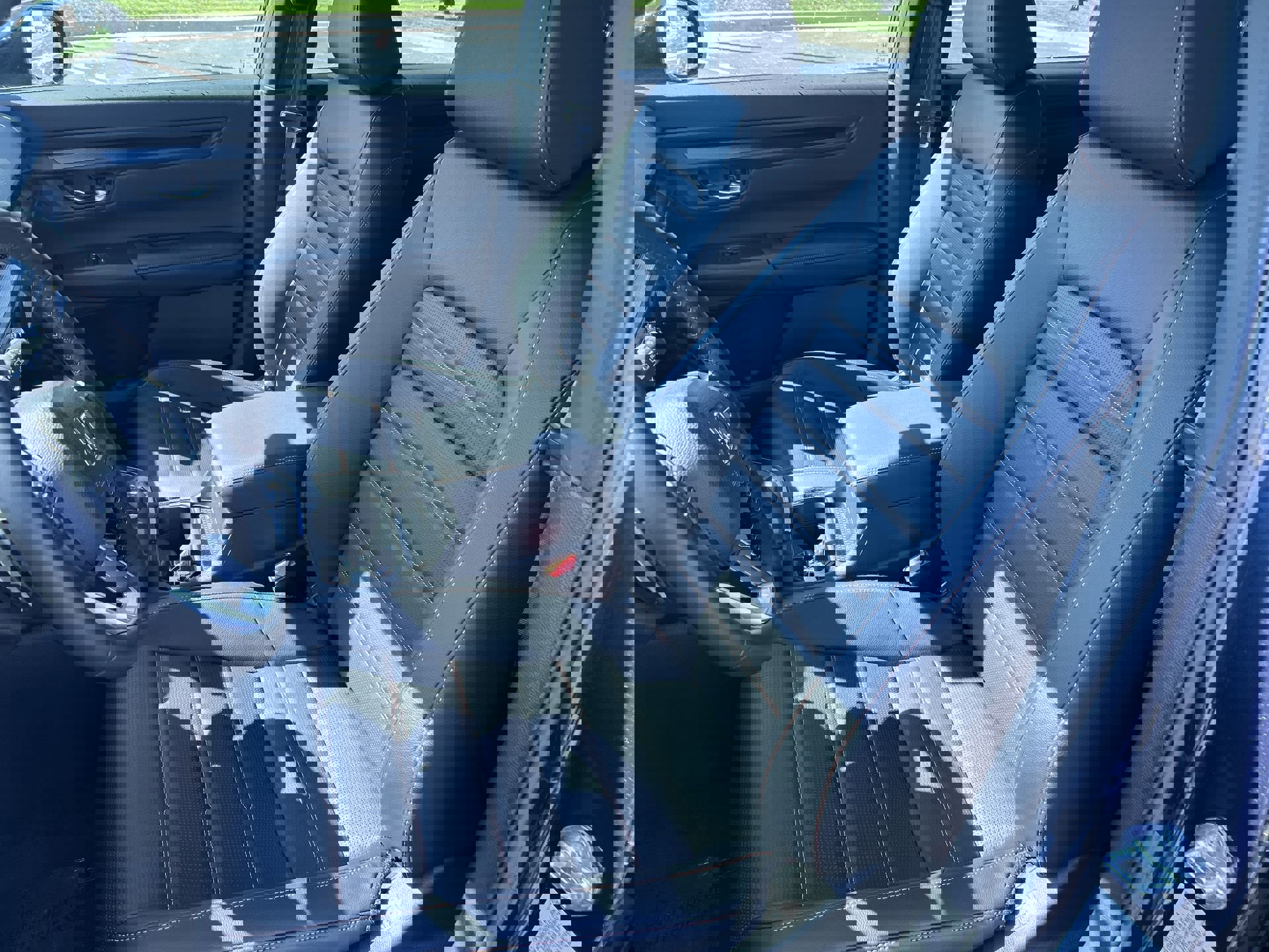2026 Honda CR-V Hybrid Sport-L photo 10