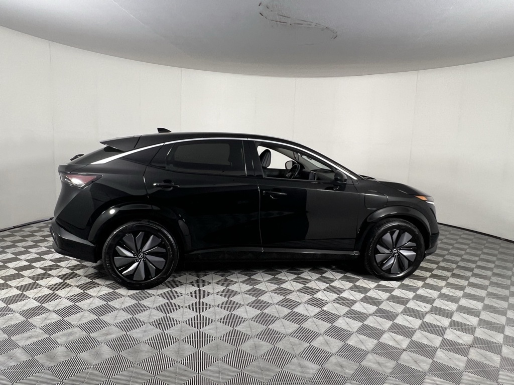 2023 Nissan ARIYA Engage photo 2