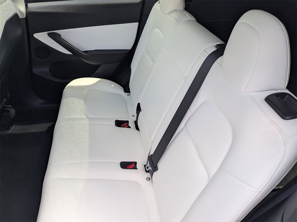 2022 Tesla Model Y Performance photo 13