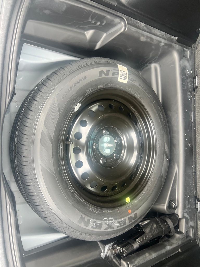 2023 Jeep Grand Cherokee Limited photo 25