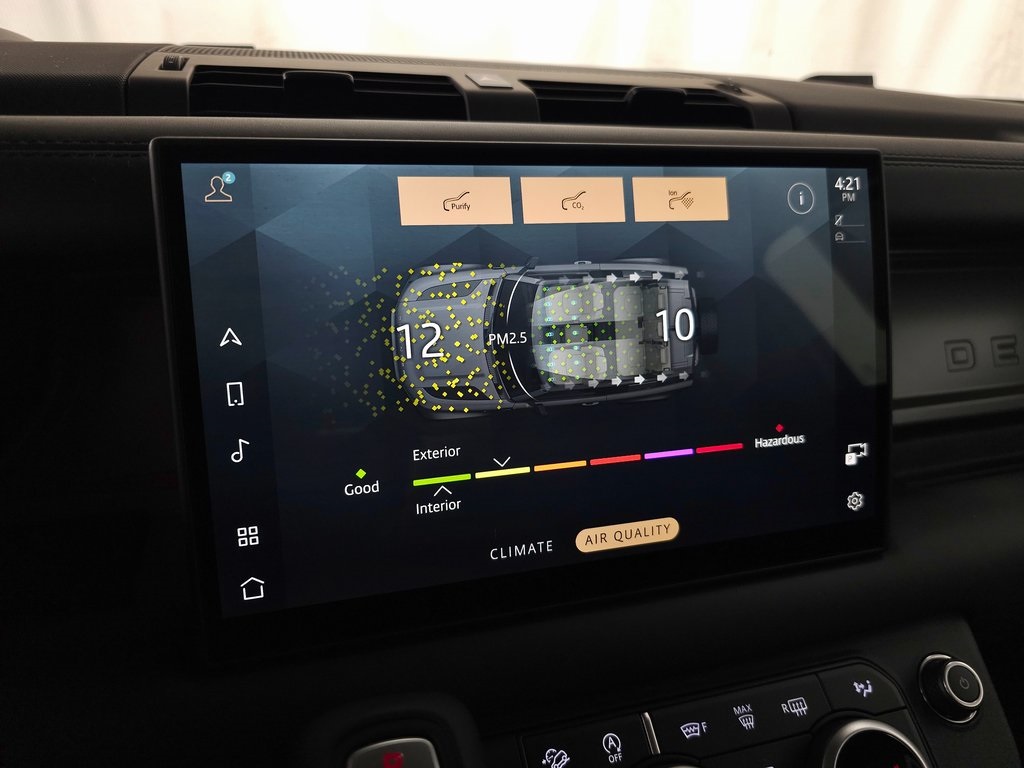 2025 LAND ROVER DEFENDER - Image 26