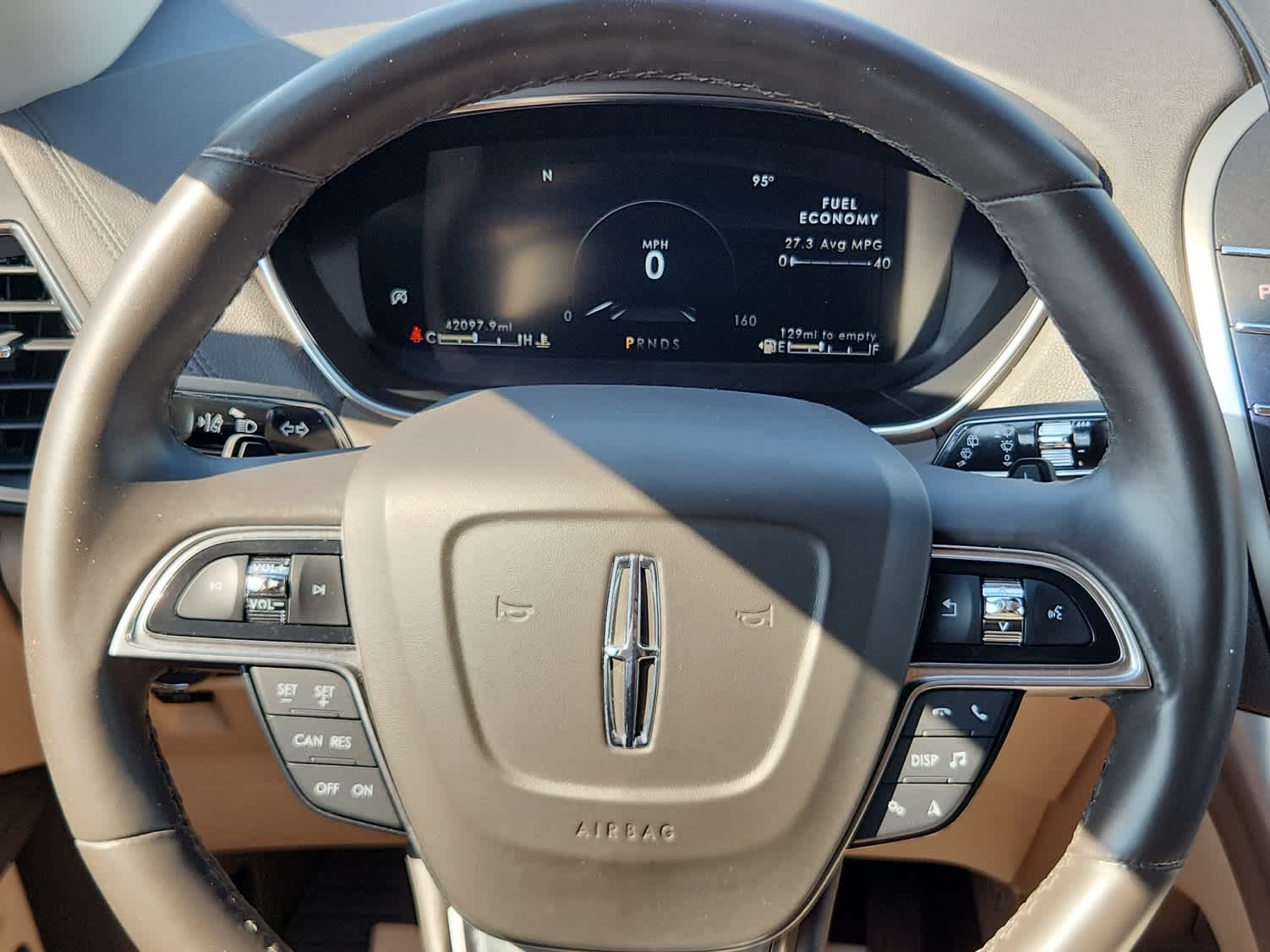 2020 Lincoln Nautilus Standard photo 15