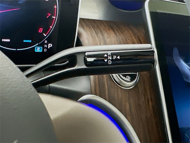 2026 Mercedes Benz GLC 300 photo 16