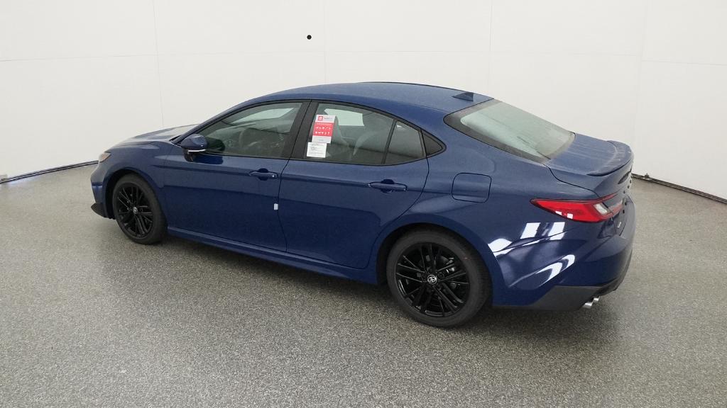 2026 Toyota Camry SE photo 11