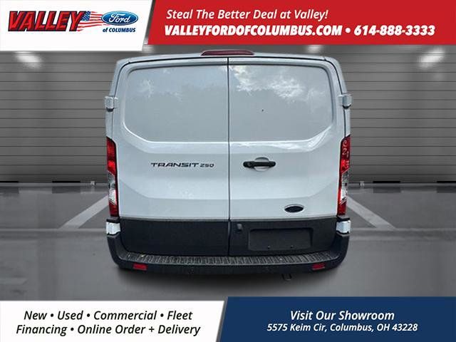 2025 Ford Transit photo 4