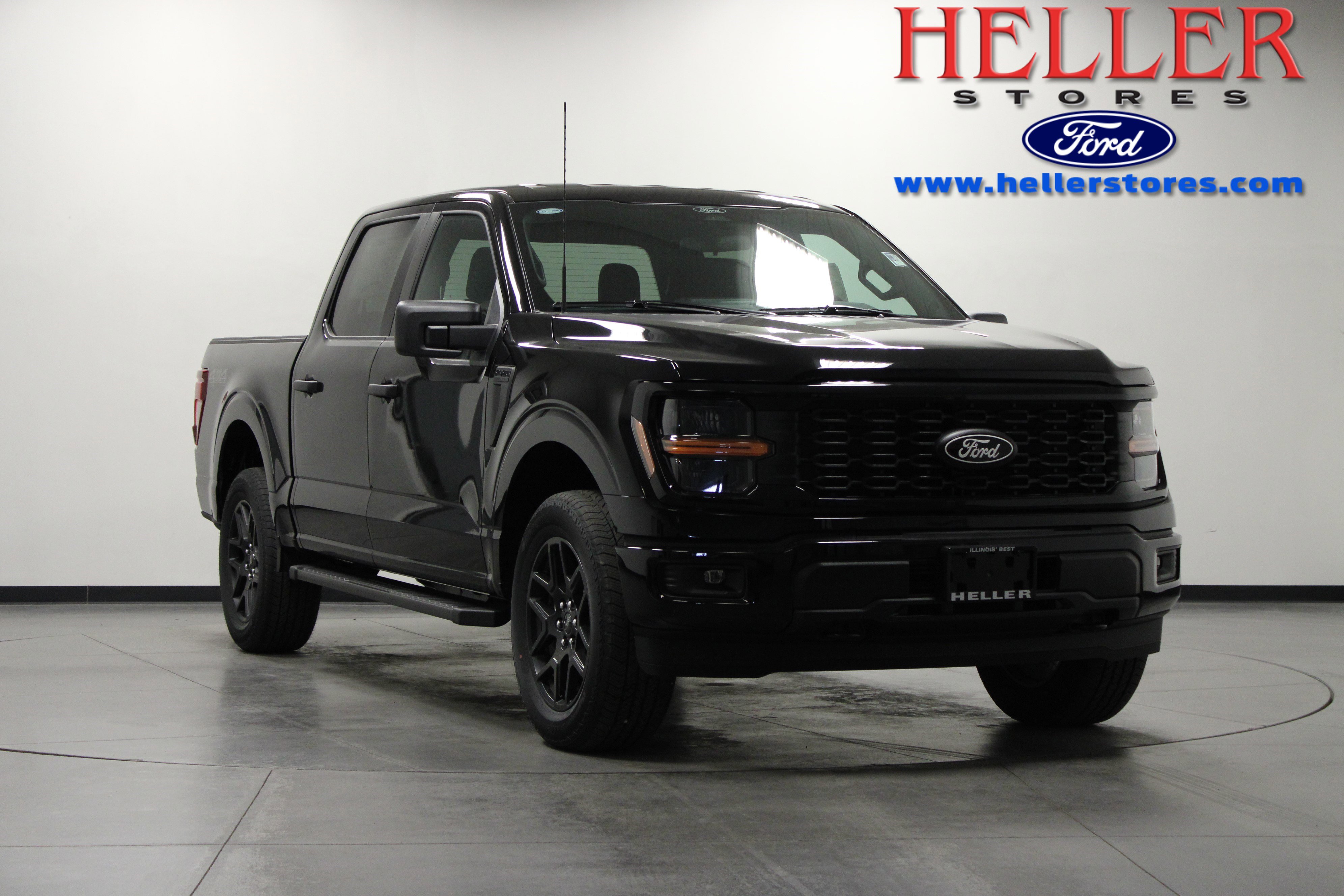 2025 Ford F-150 STX's photo