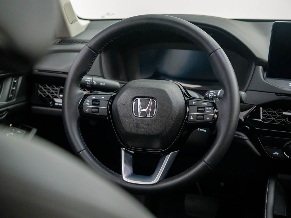 2024 Honda Accord Hybrid Touring photo 10