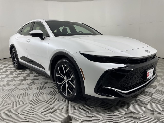 Certified Pre-Owned 2023 Toyota Crown XLE 4D Sedan in Omaha #U17235 ...