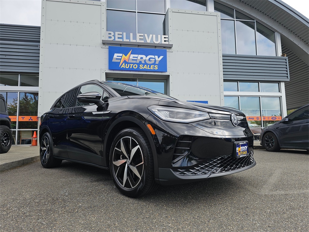 Used 2024 Volkswagen ID.4 PRO S with VIN 1V2VRPE88RC003631 for sale in North Bend, WA