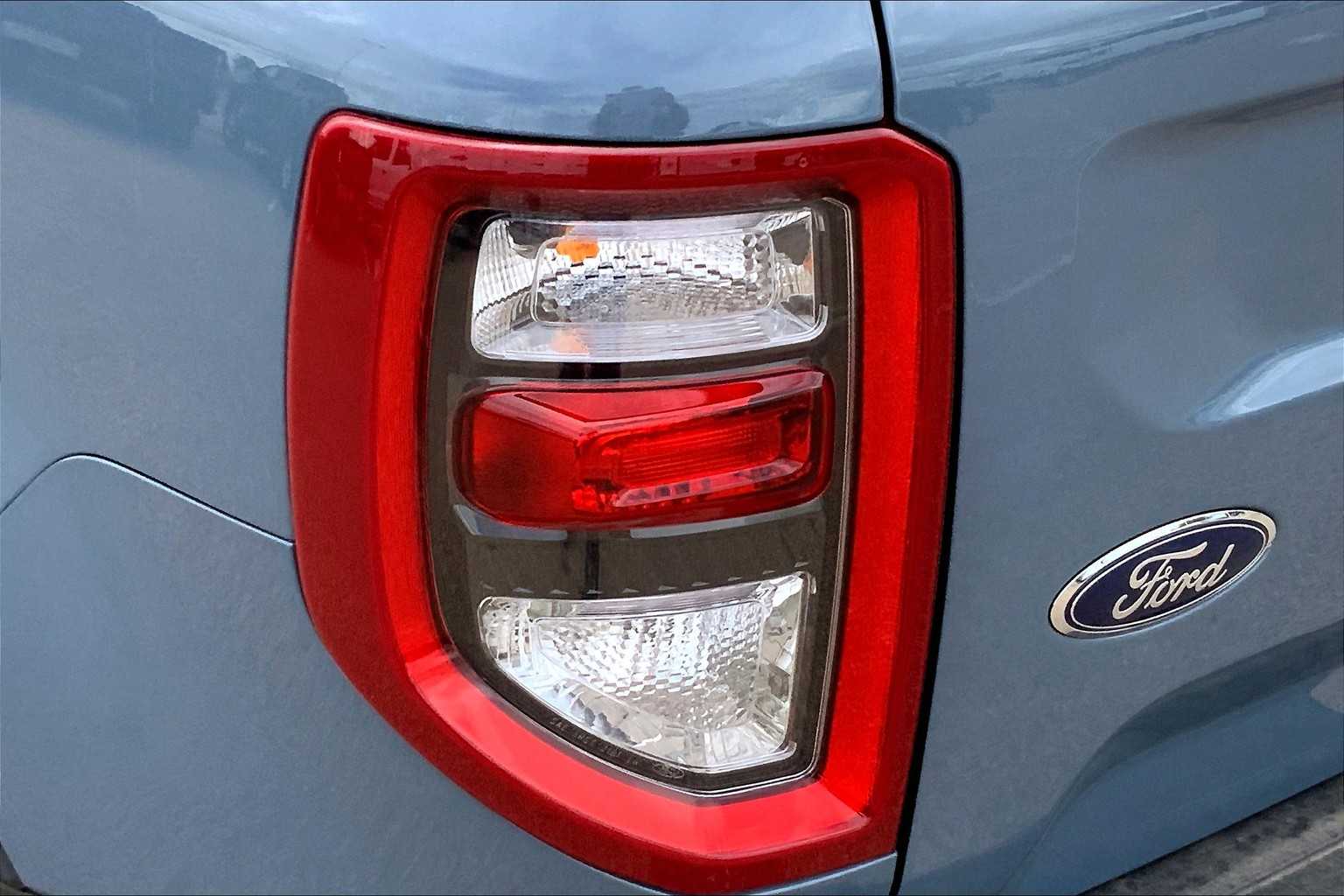 2025 Ford Bronco Sport Outer Banks photo 14