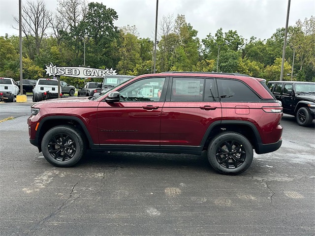 2025 Jeep Grand Cherokee Altitude X photo 4