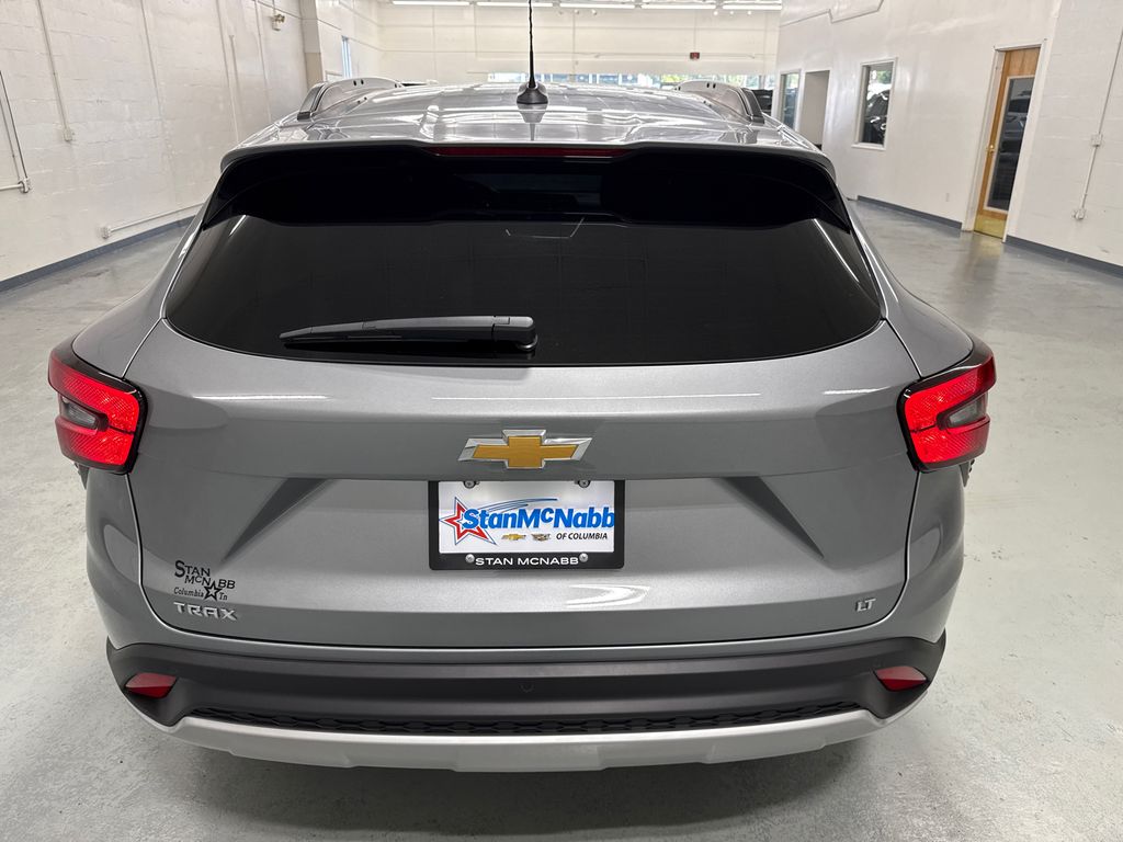 2026 Chevrolet Trax photo 6
