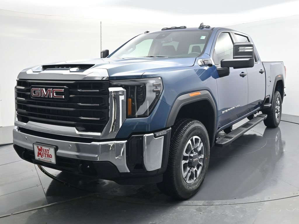 2026 GMC Sierra 3500HD Pro's photo