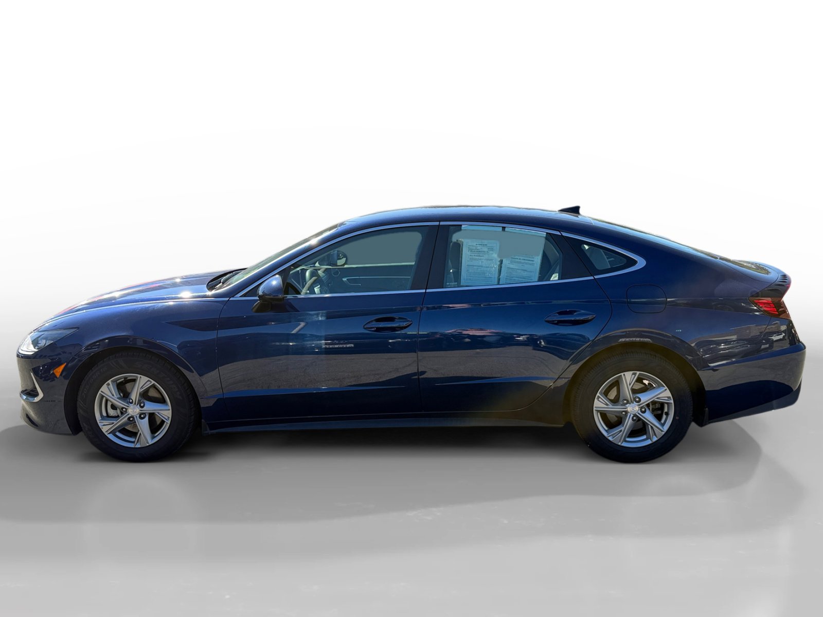 2020 Hyundai Sonata SE photo 2