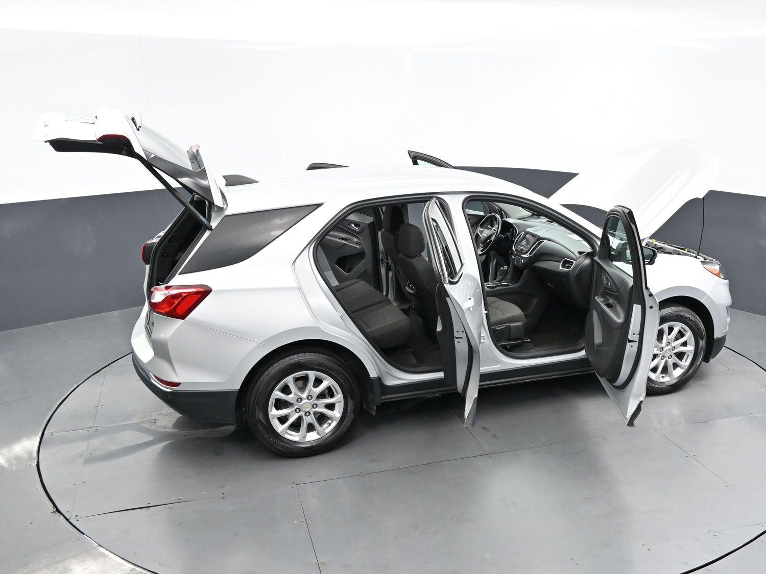 2020 Chevrolet Equinox LT photo 40