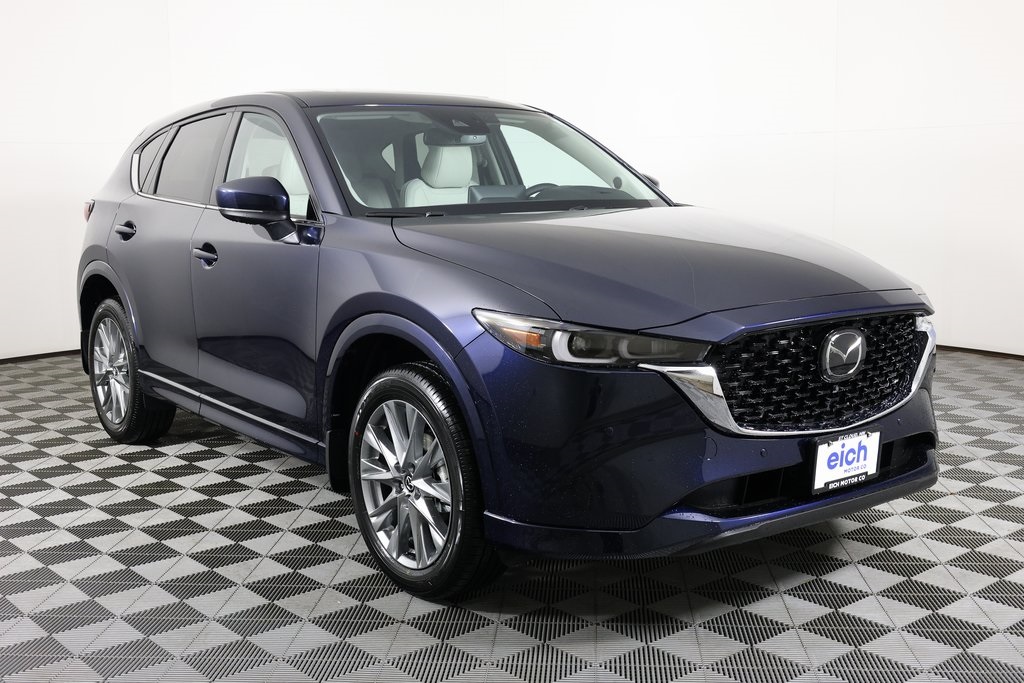 2025 Mazda CX-5 S Premium Plus package's photo