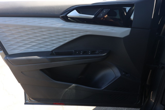 2022 Volkswagen Taos S photo 21