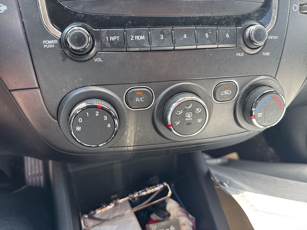 2017 Kia Forte LX Base photo 18