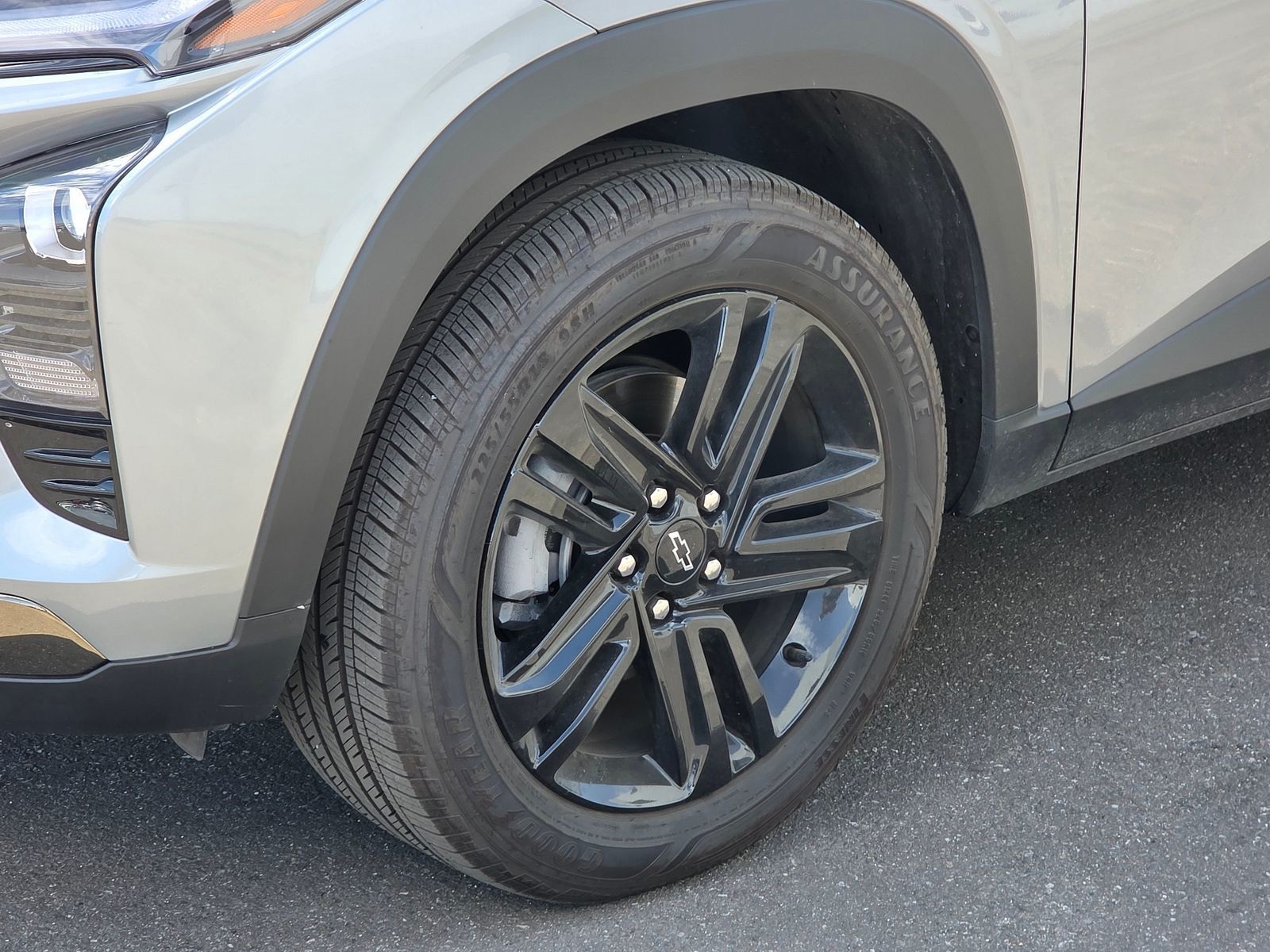 2025 Chevrolet Trax ACTIV photo 3