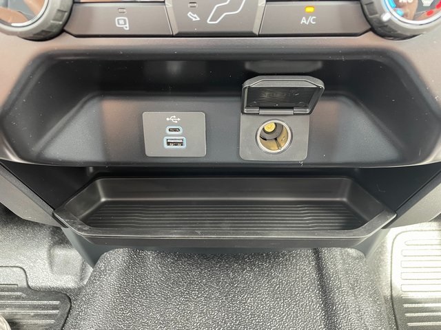 2025 Ford F-450 photo 22