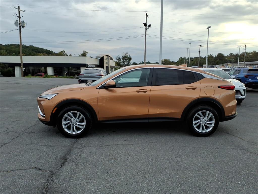 2026 Buick Envista Preferred photo 2