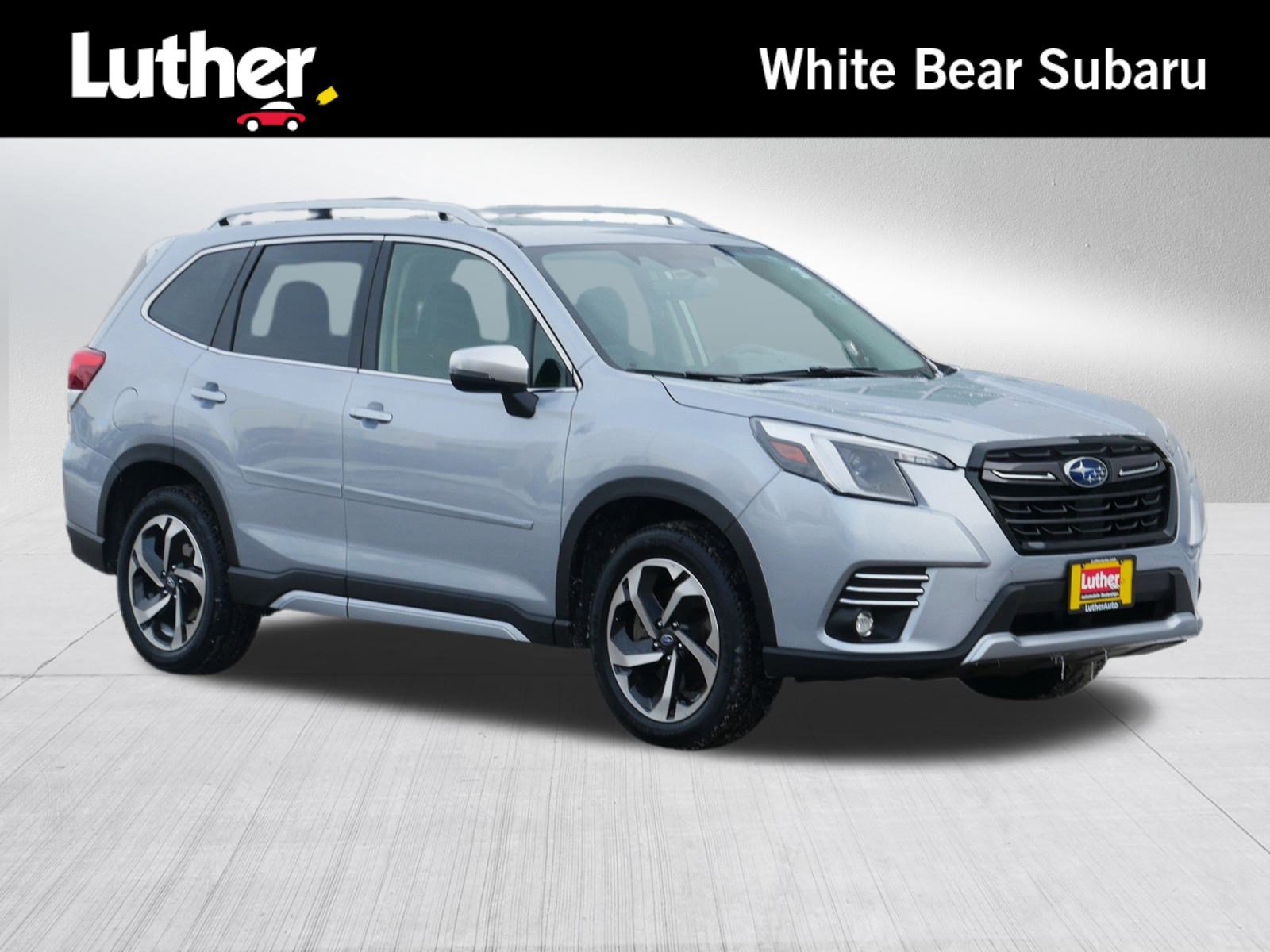 2023 Subaru Forester Touring's photo