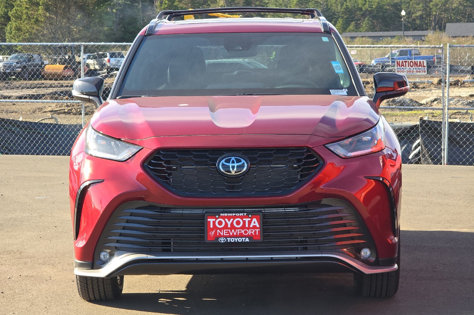New 2025 Toyota Highlander XSE XSE AWD in Newport #T25766 | Toyota