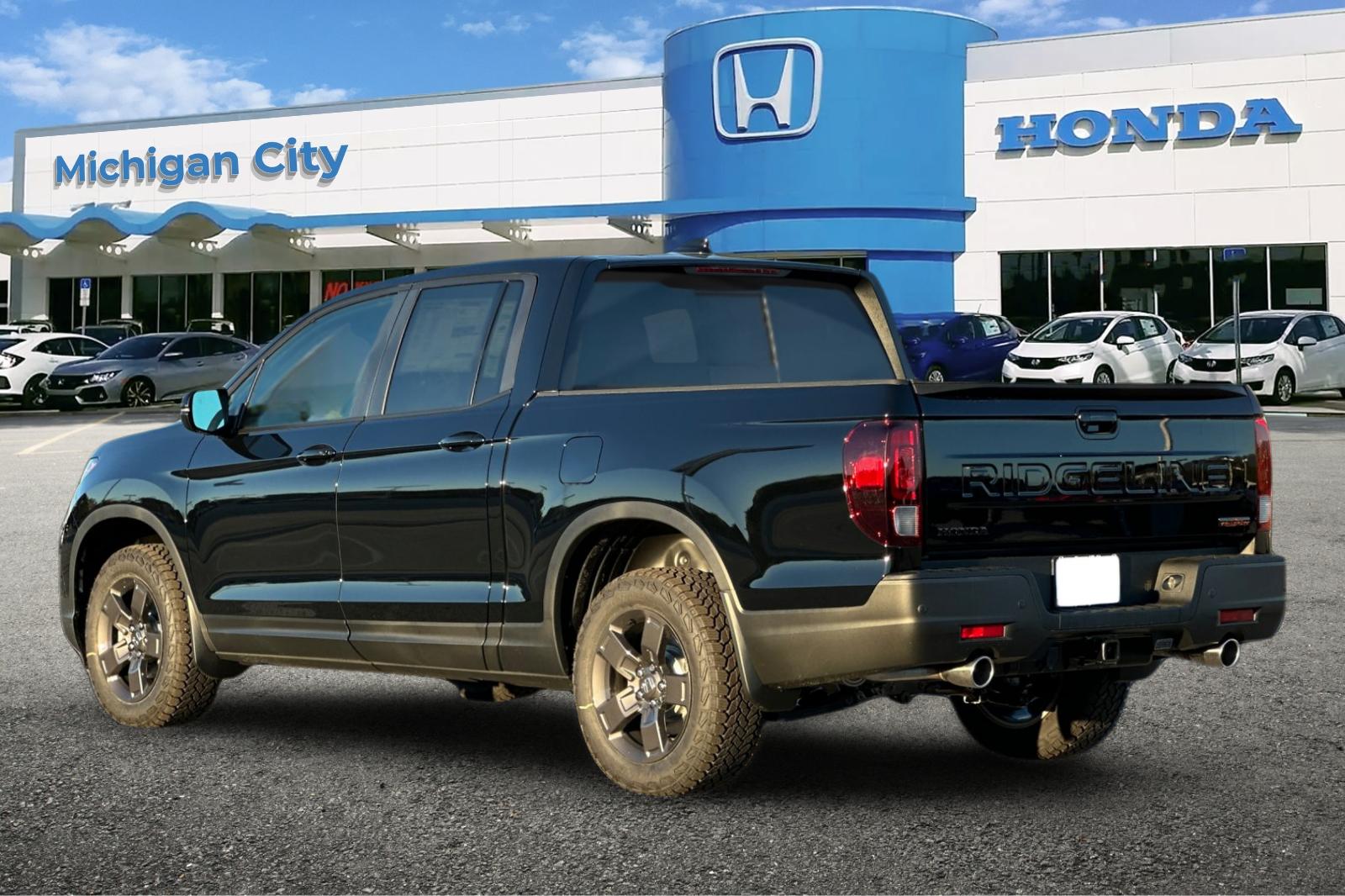 2026 Honda Ridgeline TrailSport photo 2