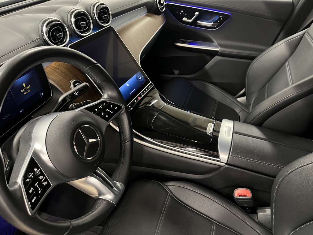 2024 Mercedes Benz GLC 300 photo 16
