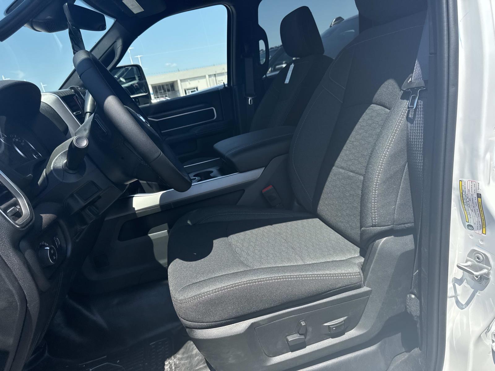 2026 Ram 2500 Big Horn photo 7