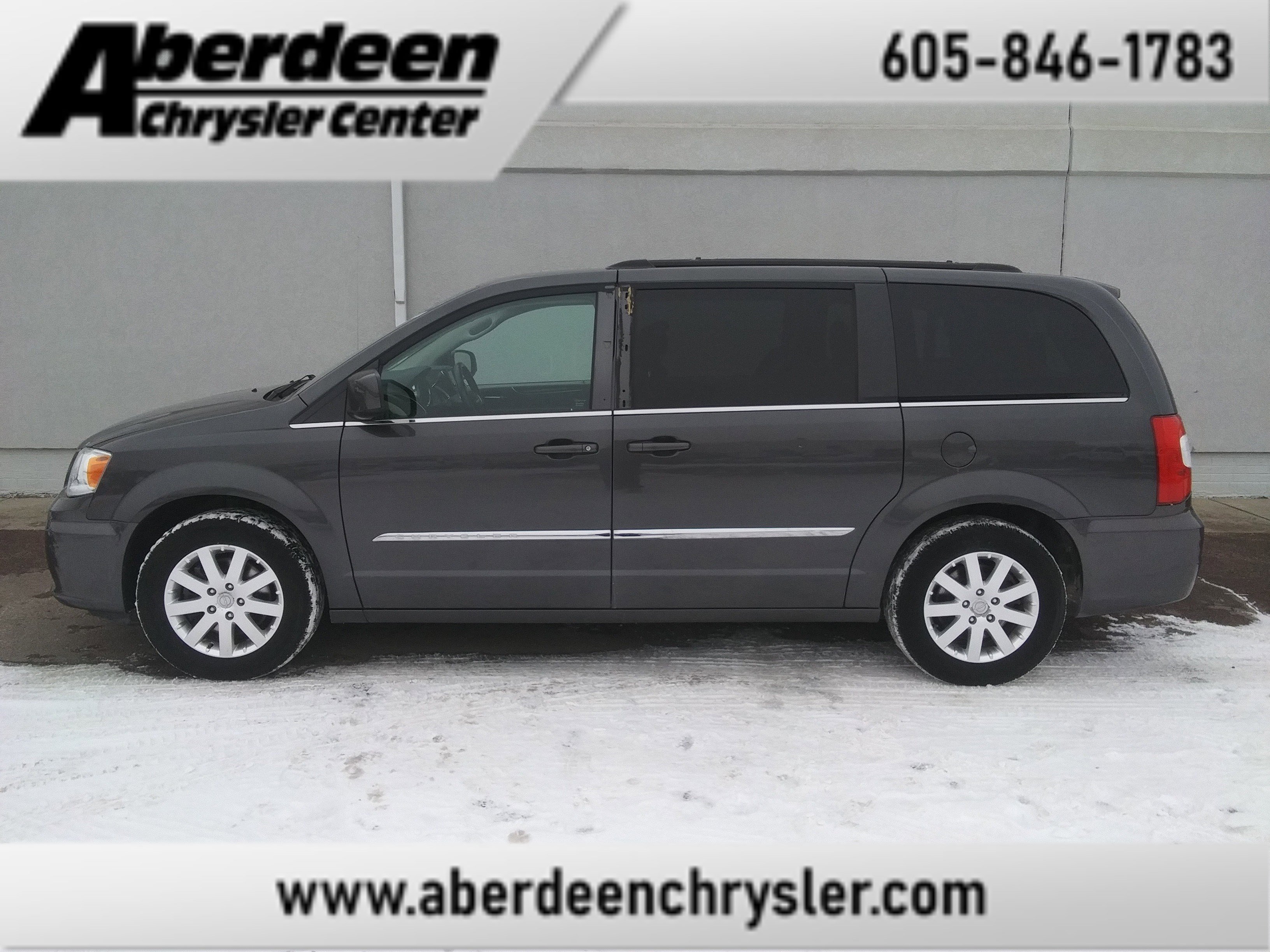 2016 Chrysler Town & Country Touring